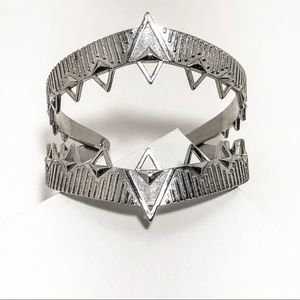 House of Harlow 1960 Armor Claw Cuff in Silver